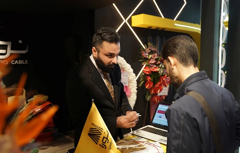 توضیحات کیفیت محصولات توسط مسئول کنترل کیفیت