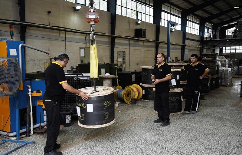 5 روش کاهش هزینه برق | نقش کلیدی سیم و کابل در صرفه‌جویی